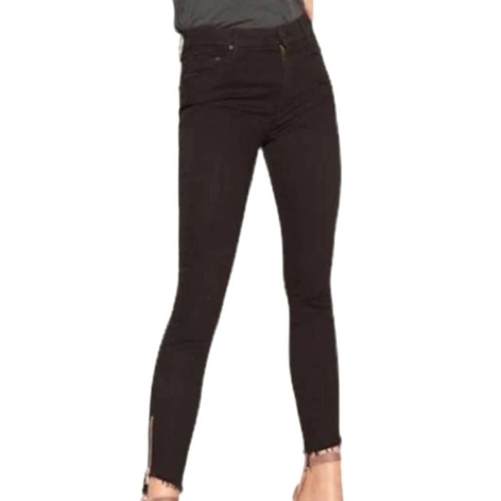 Mother Denim The Stunner Double Zip Ankle Step Fray